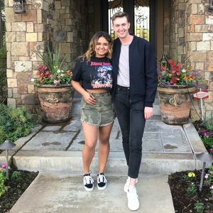 Meet your Posher, Hannah